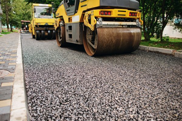 Cost of Gravel And Tar Paving in League City