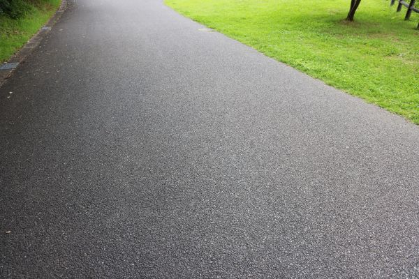 Cost of Tar And Chip Driveway Paving in League City
